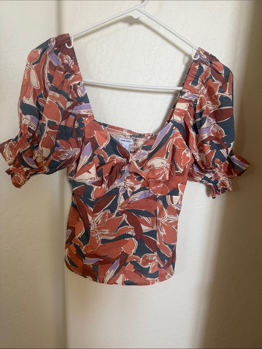 Nine West Rust Floral Puff-Sleeve Square Neck Blouse
